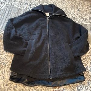 VARLEY -The Olivia zip through fleece with kimono cut sleeves & chunky rib trim.